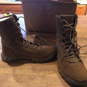Oakley LT Assault 2 boots 7.5